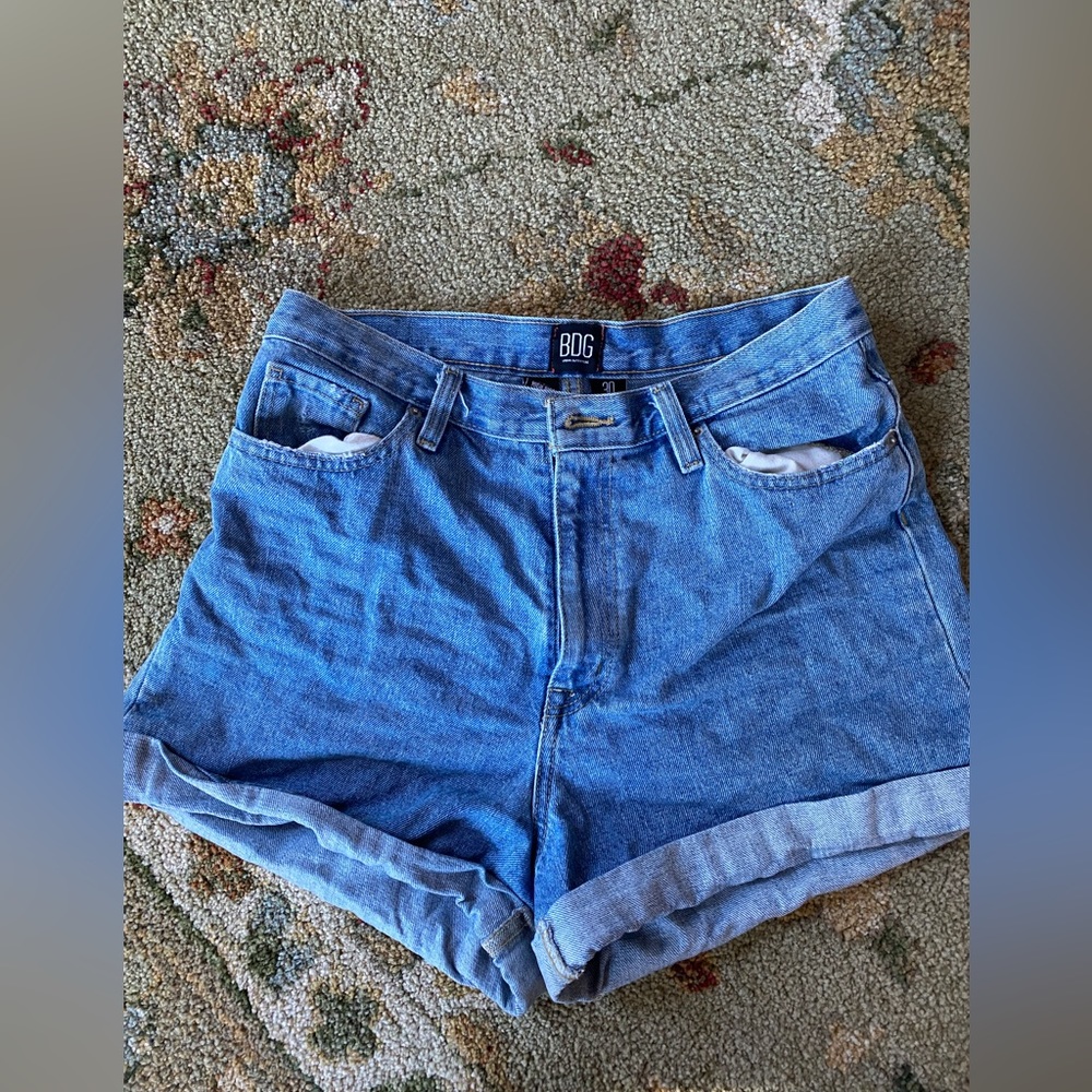like new classic jean shorts
